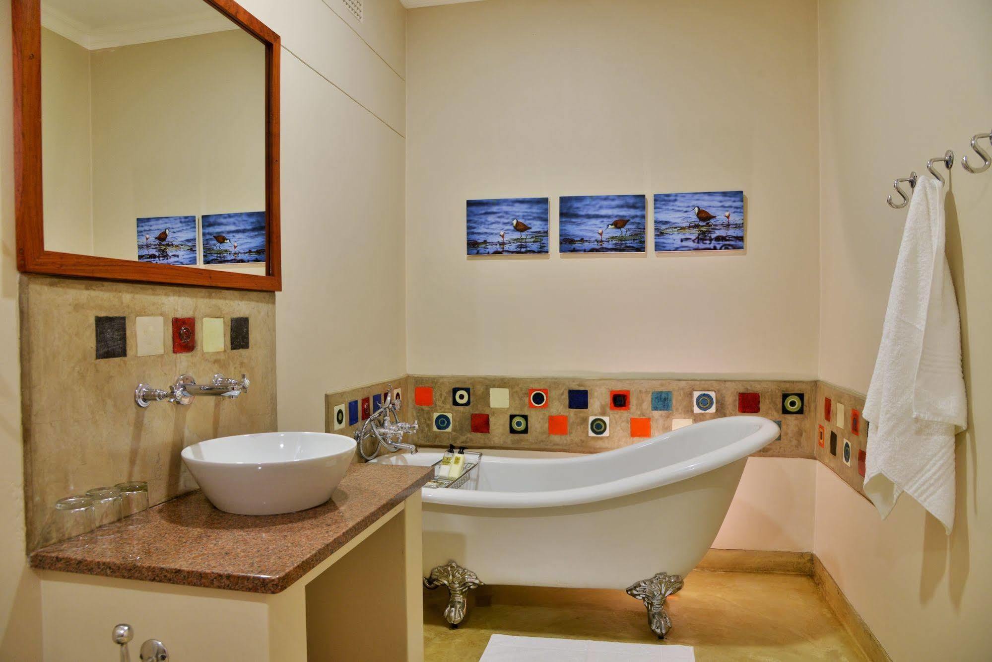 Bayete Guest Lodge Victoria Falls Exterior foto